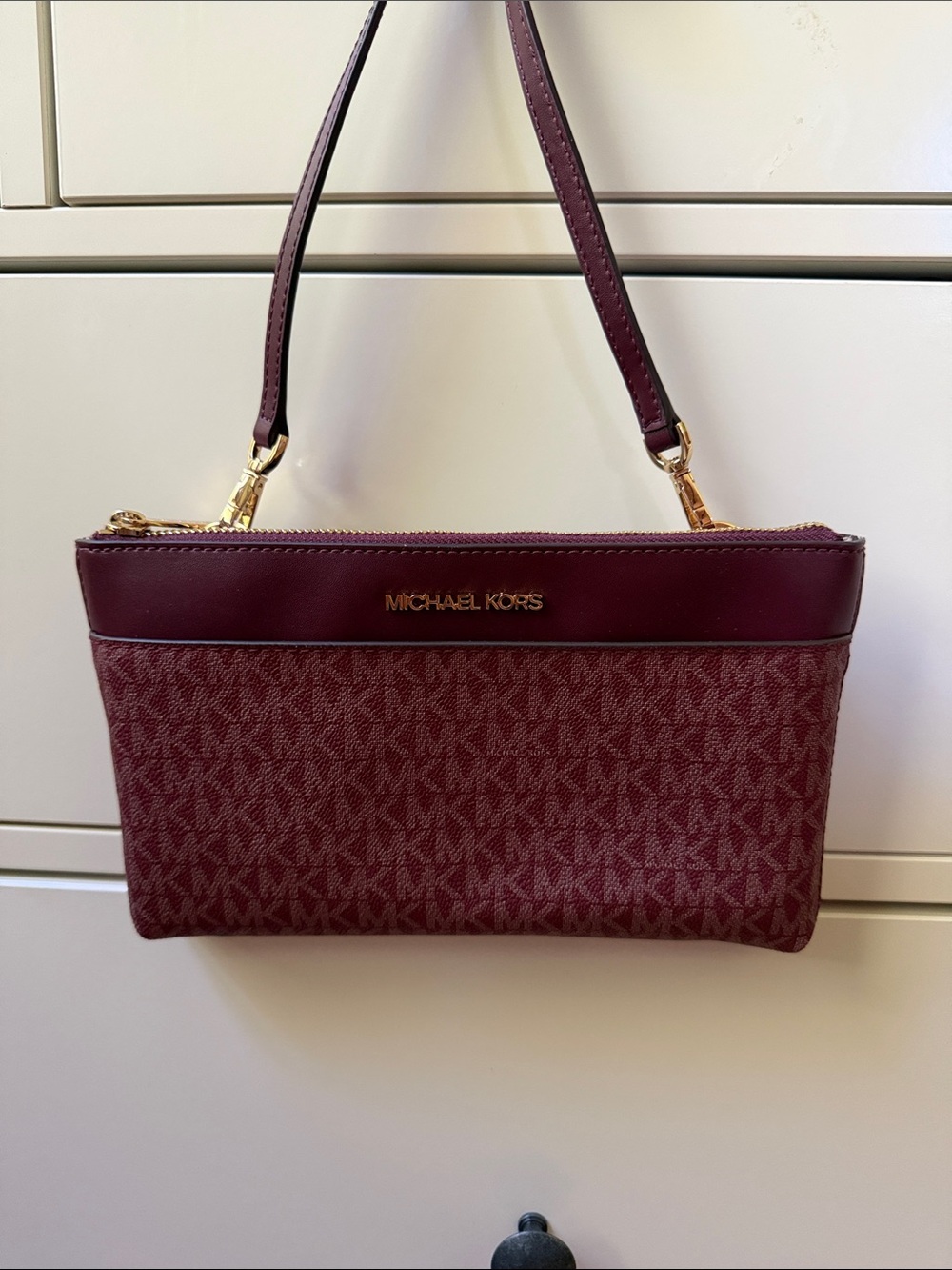 Michael Kors Womens Burgundy Logo Crossbody